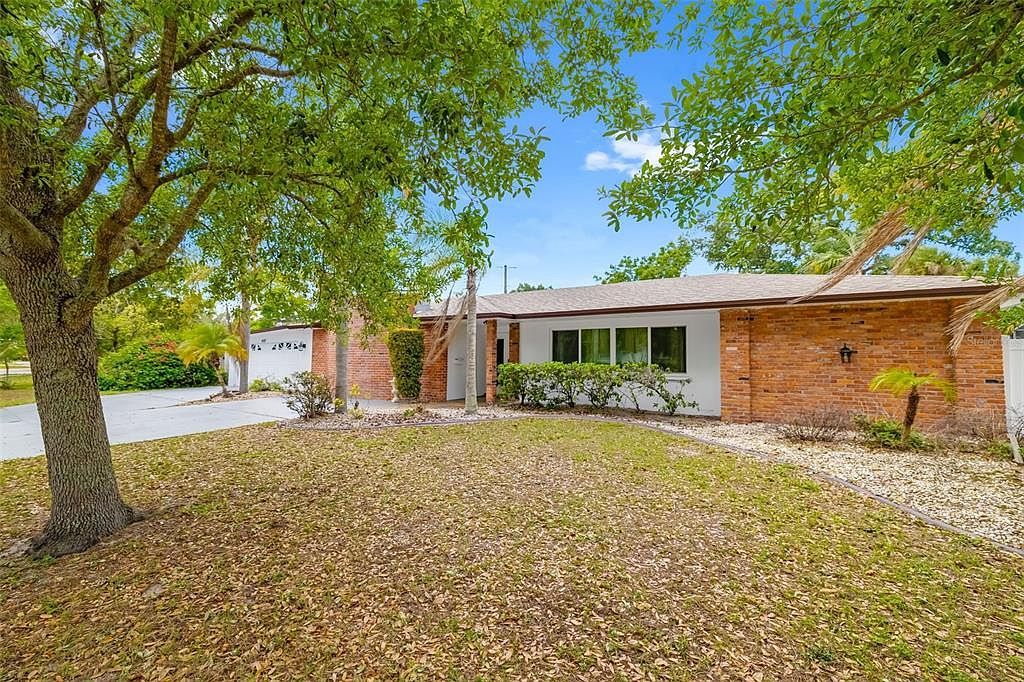 4158 Prudence Dr Sarasota, FL 34235 - Thumbnail 4