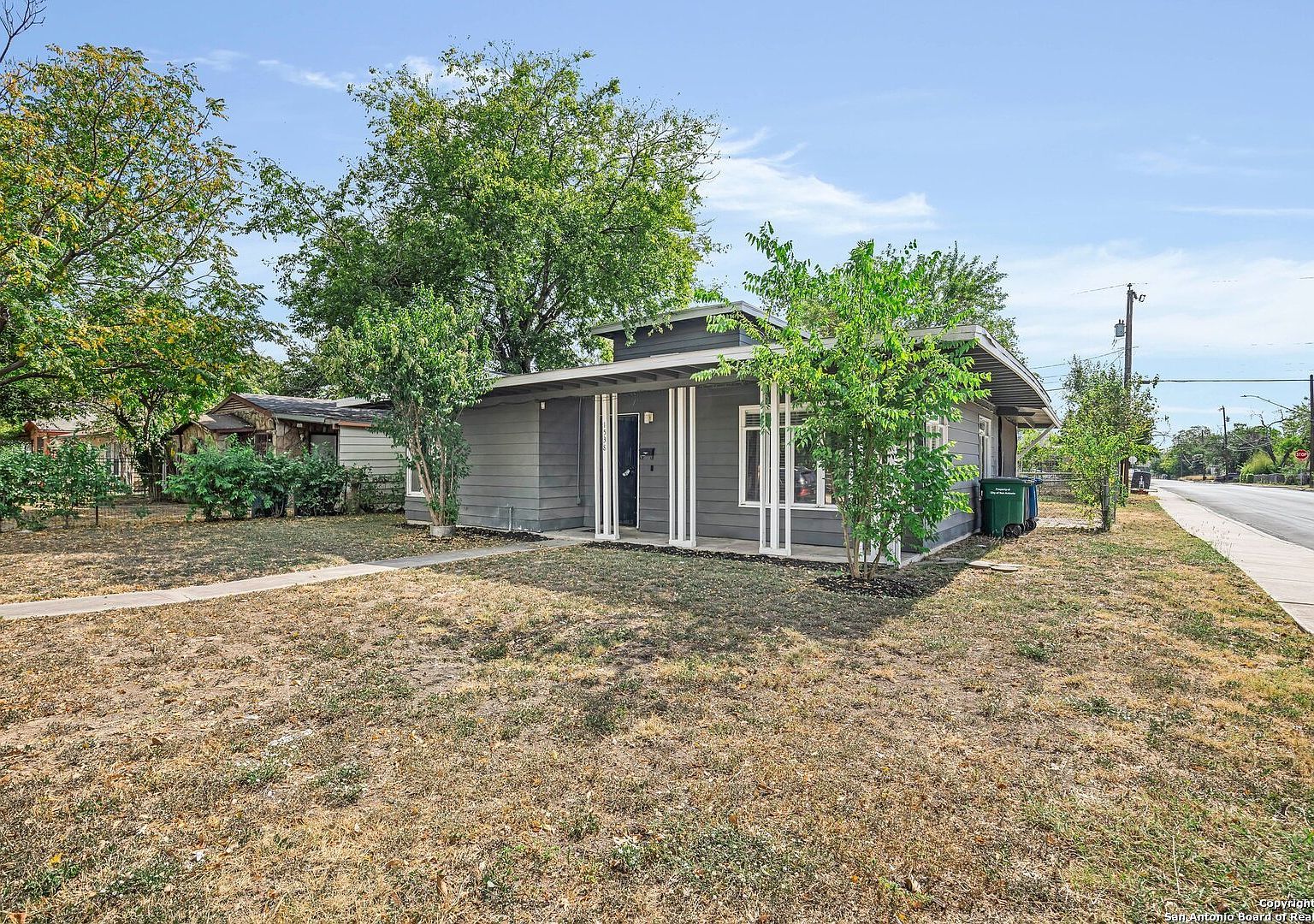 1538 Thorain Blvd San Antonio, TX 78201 - Thumbnail 4