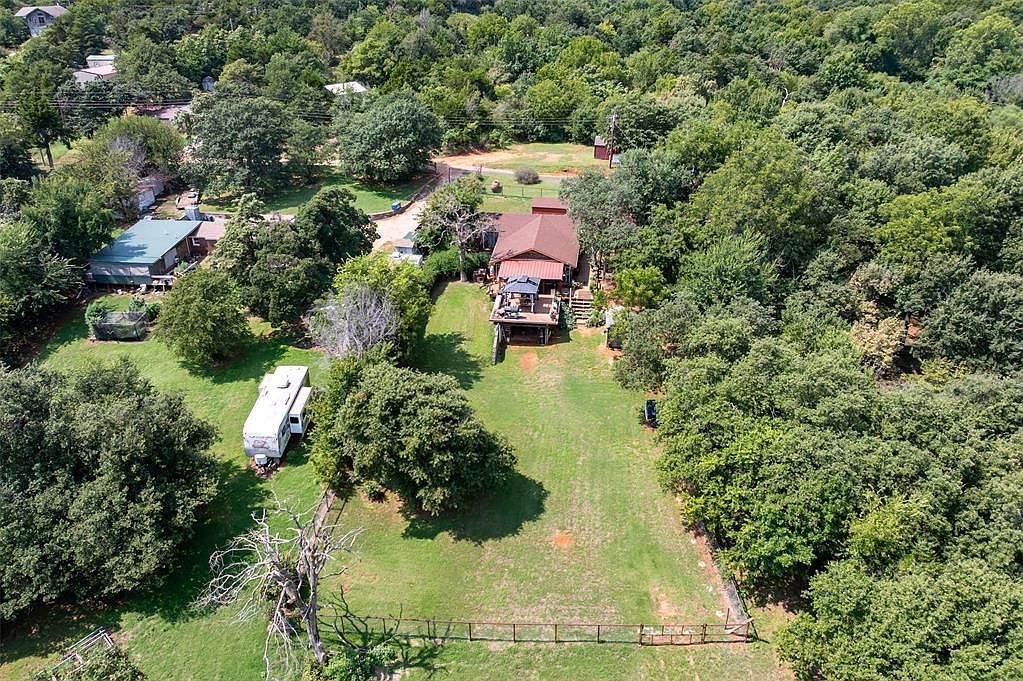 10955 Carriage St Hinton, OK 73047 - Thumbnail 4