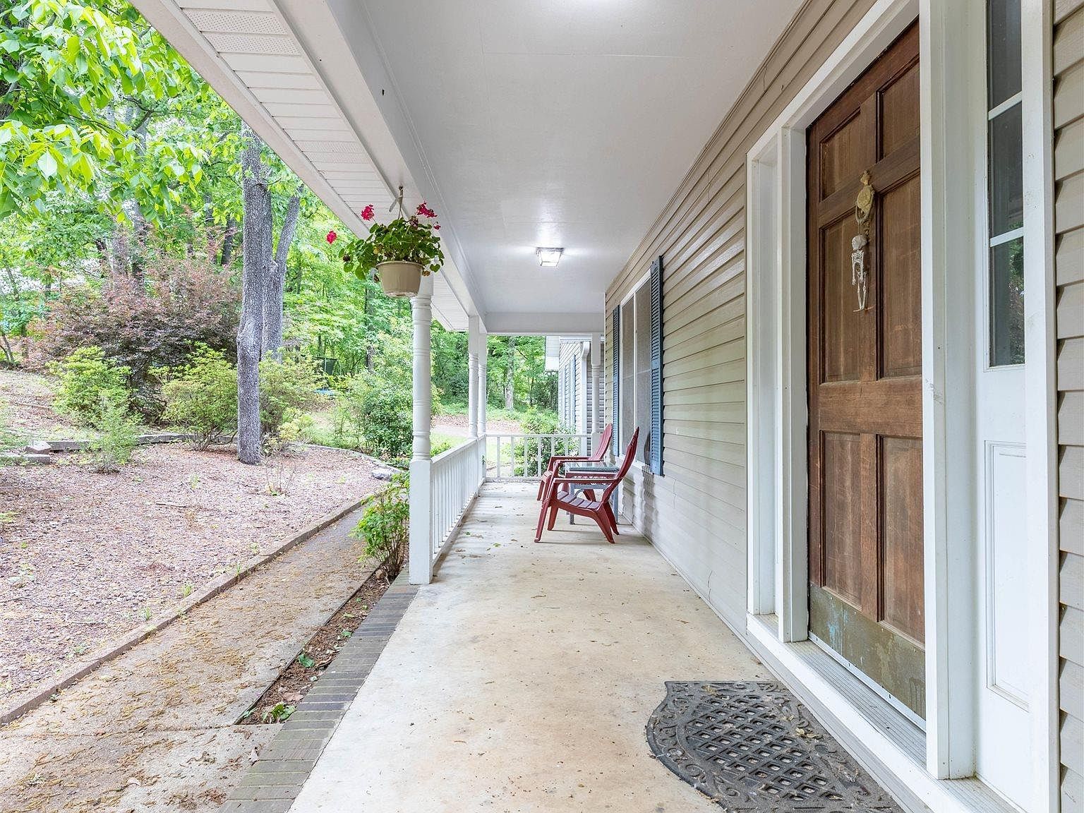 1201 Devonshire Dr NE Jacksonville, AL 36265 - Thumbnail 4