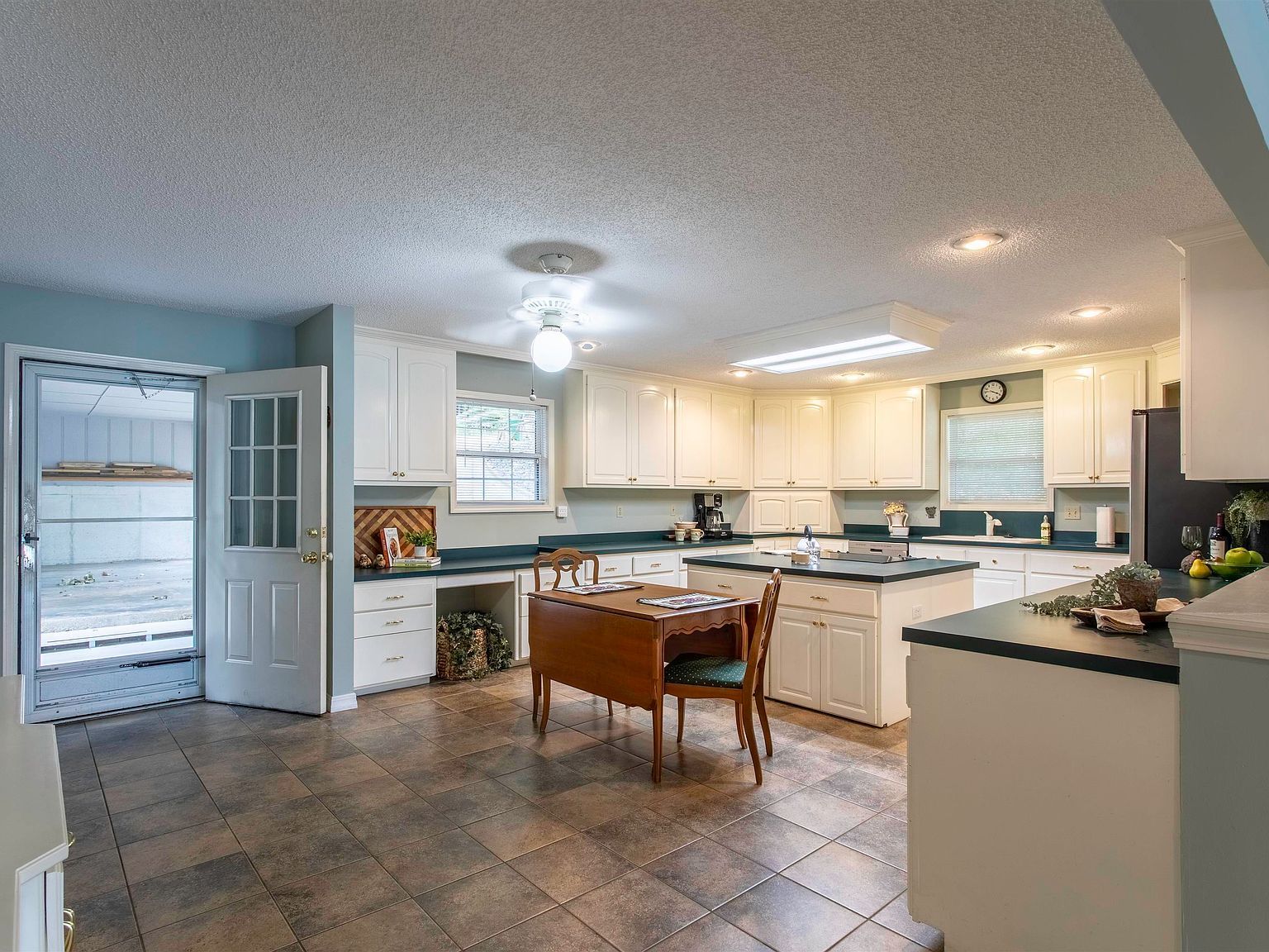 28 N Lakeshore Dr Cherokee Village, AR 72529 - Thumbnail 4