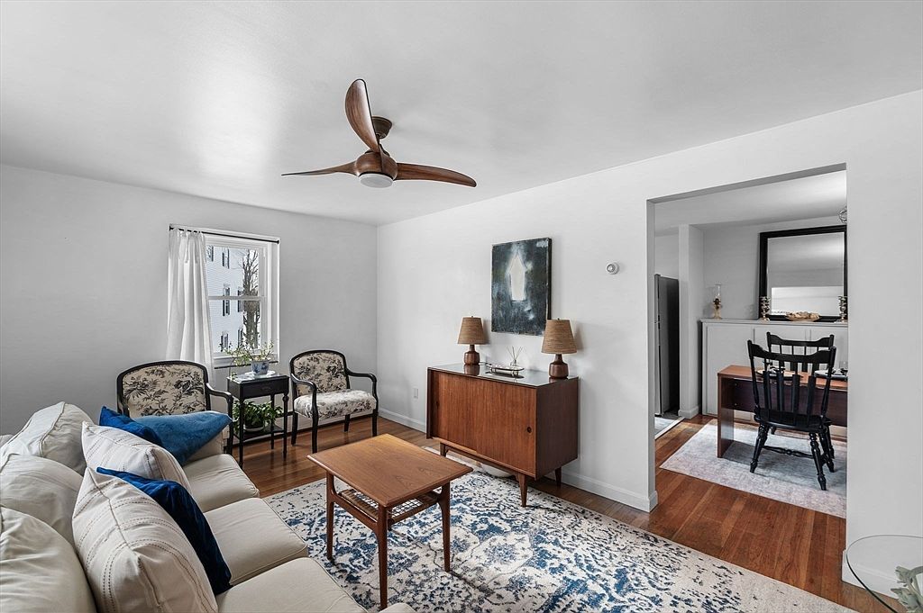 1 Boardman St APT 6 Salem, MA 01970 - Thumbnail 4