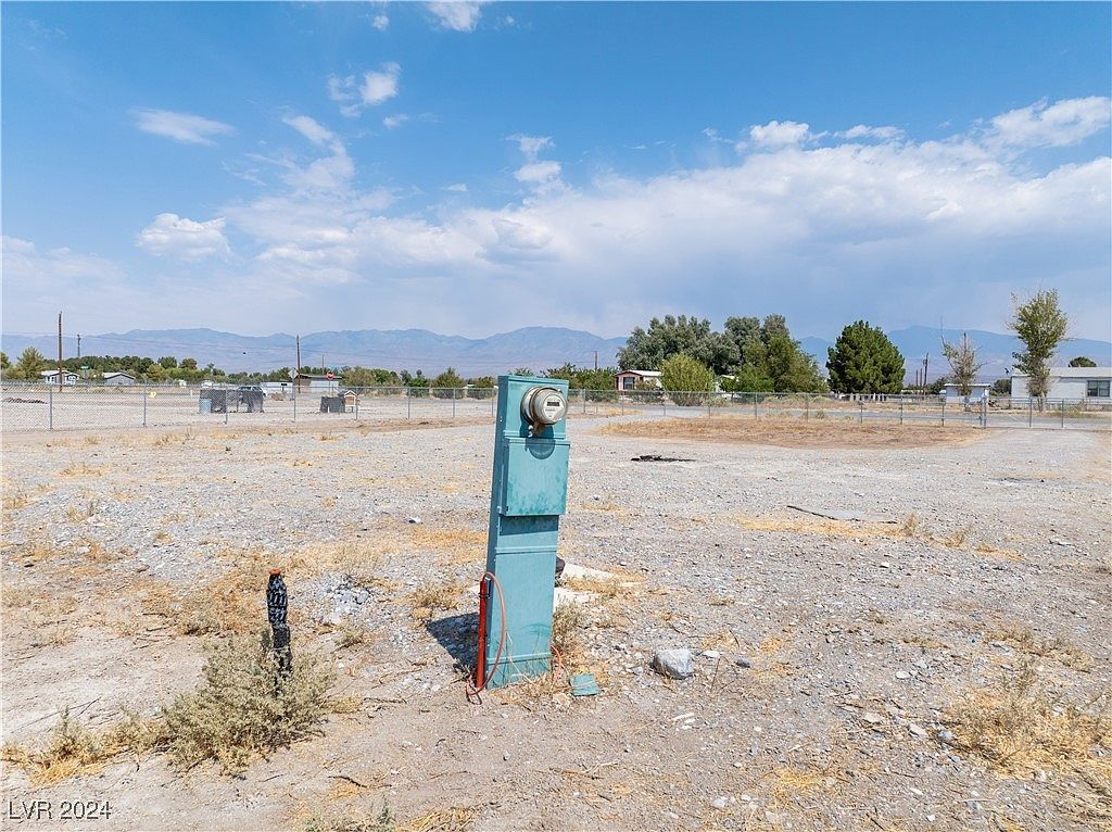 550 Cynthia St Pahrump, NV 89048 - Thumbnail 4