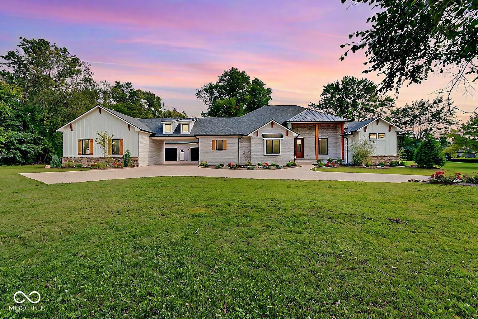 3621 Olive Branch Rd Greenwood, IN 46143 - Thumbnail 4