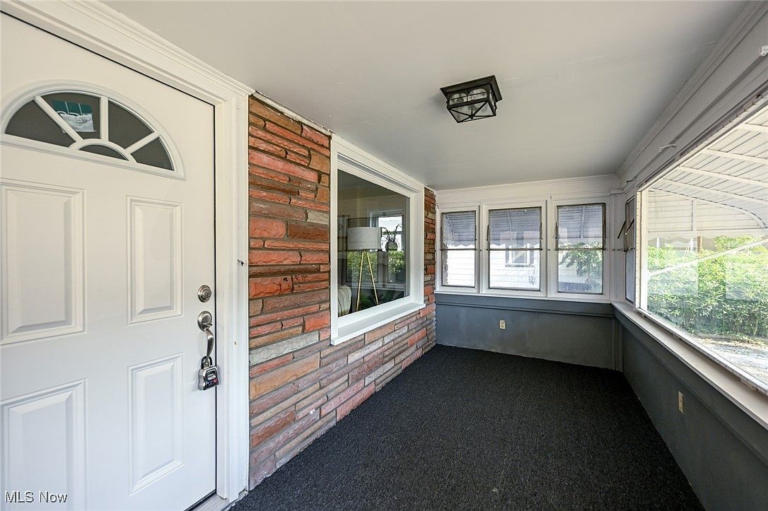 614 Parkview Ave Akron, OH 44310 - Thumbnail 4