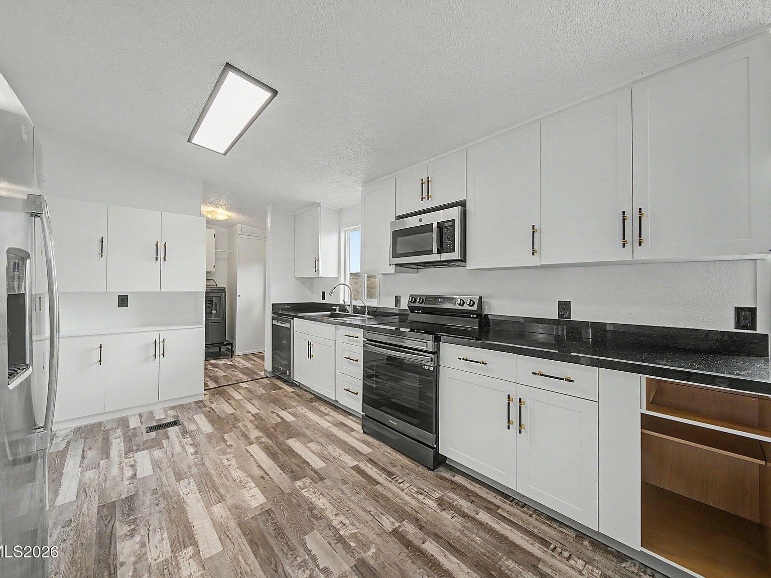 5770 Biller Ln Sun Valley, NV 89433 - Thumbnail 4