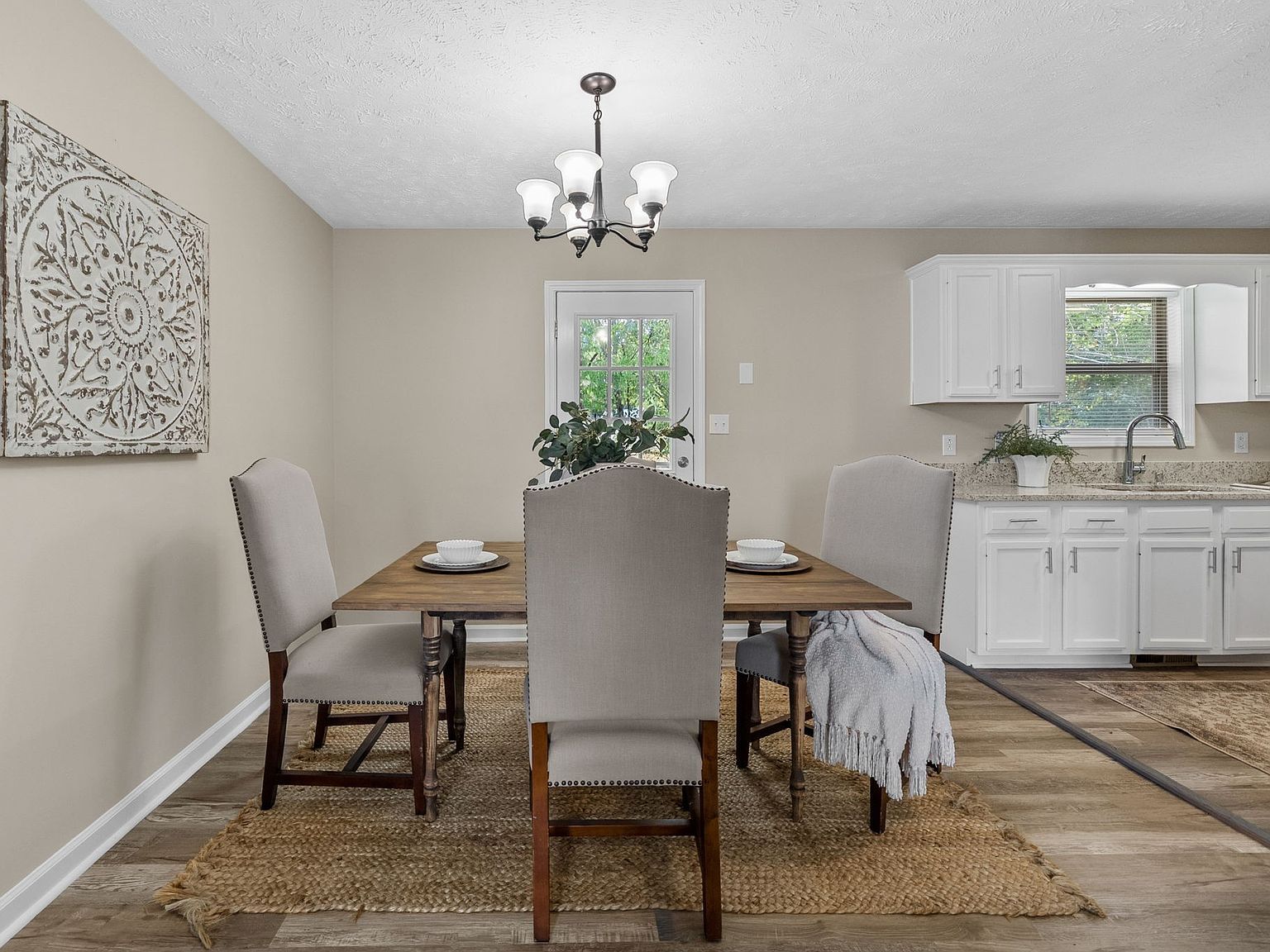 576 Cabot Cv Clarksville, TN 37042 - Thumbnail 4