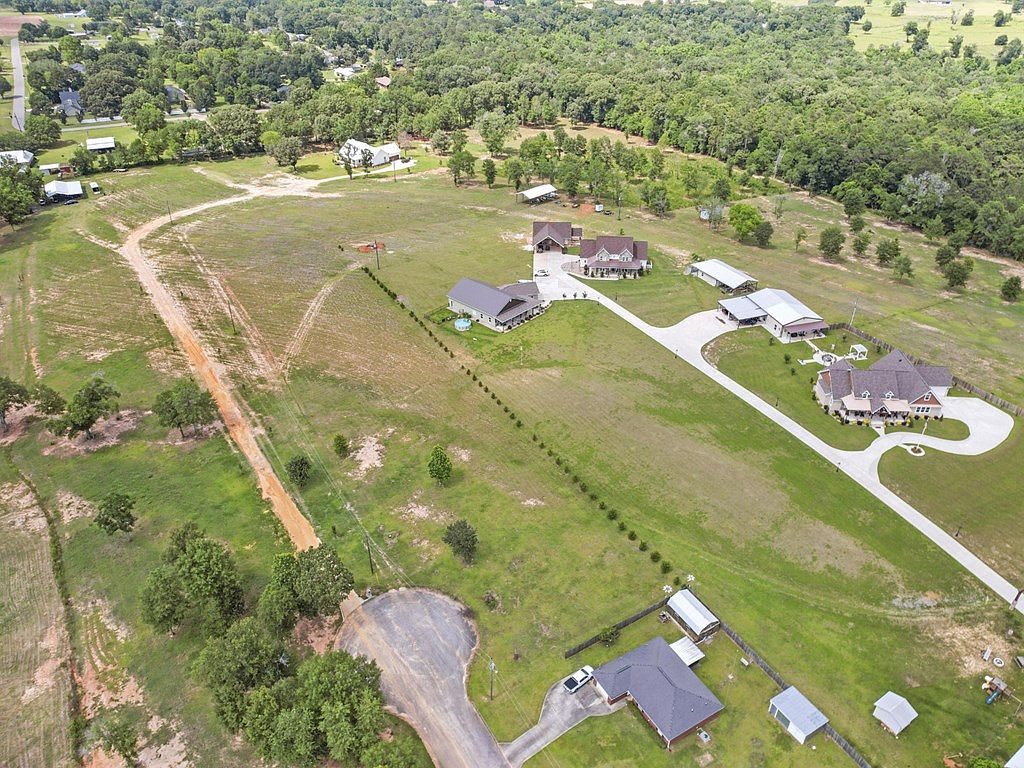 293 Oakwood Dr Midland City, AL 36350 - Thumbnail 4