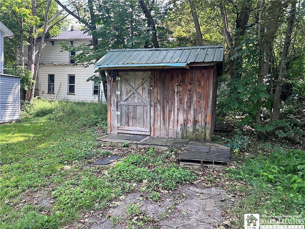 222 S Main St Jamestown, NY 14701 - Thumbnail 4