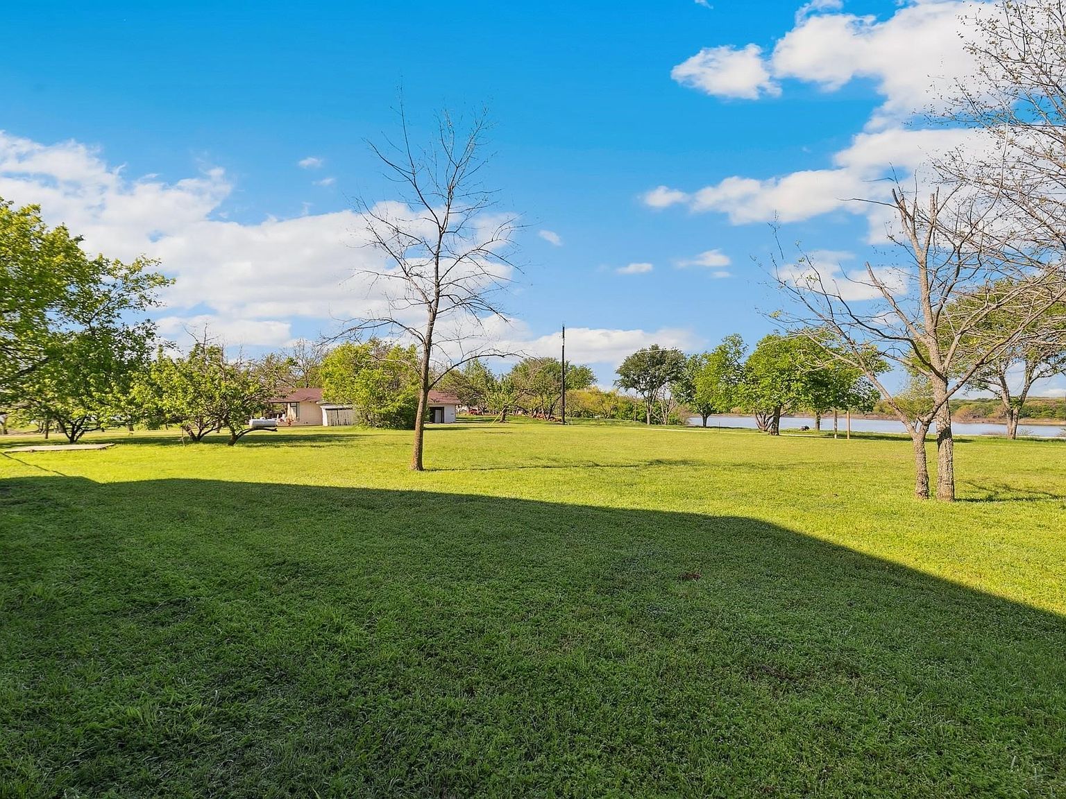 Highline Ln Little Elm, TX 75068 - Thumbnail 4