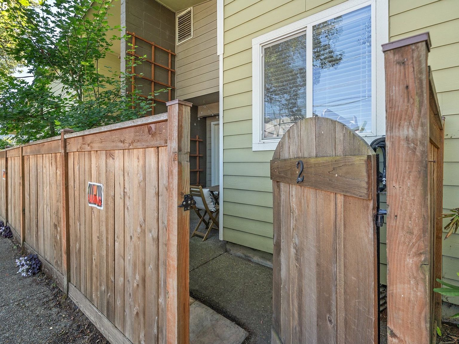 7302 N New York Ave APT 2 Portland, OR 97203 - Thumbnail 4