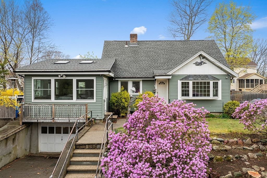 188 Tower St Dedham, MA 02026 - Thumbnail 4