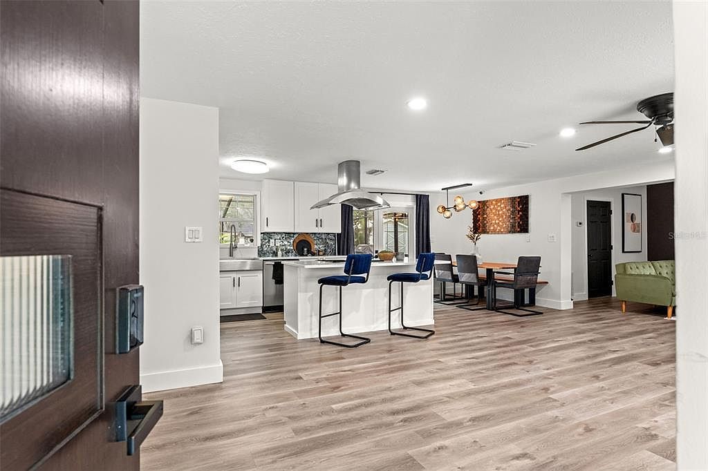 18205 Griffith Rd Lutz, FL 33548 - Thumbnail 4