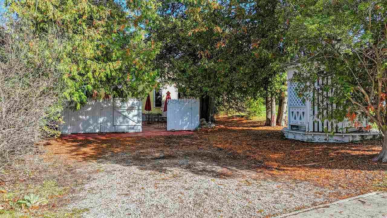 1 Rosedale Ave Petoskey, MI 49770 - Thumbnail 4