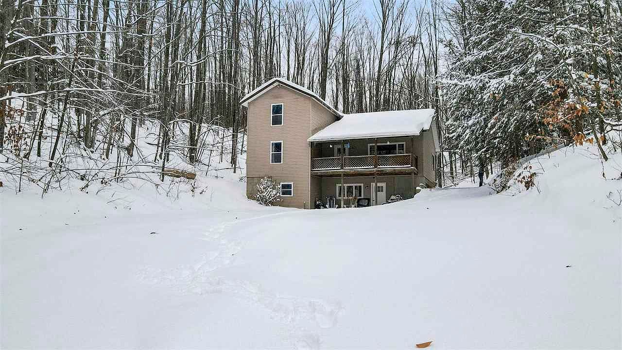 6832 Dayton Rd Alanson, MI 49706 - Thumbnail 4