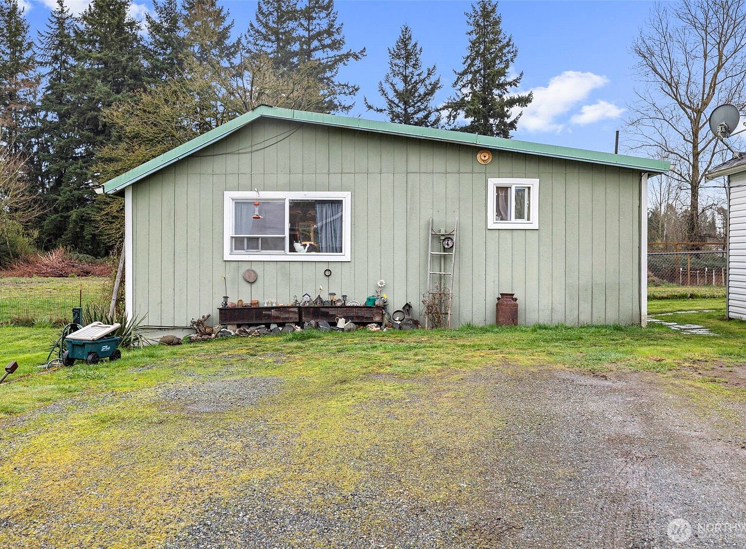 9715 Thurston Ln Sedro Woolley, WA 98284 - Thumbnail 4