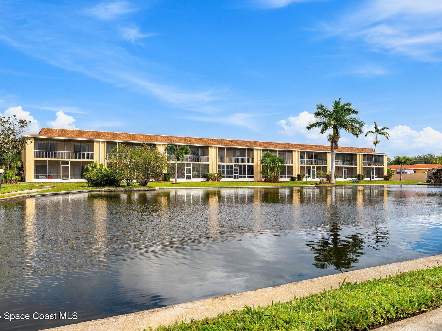 2135 N Courtenay Pkwy APT F144 Merritt Island, FL 32953 - Thumbnail 4