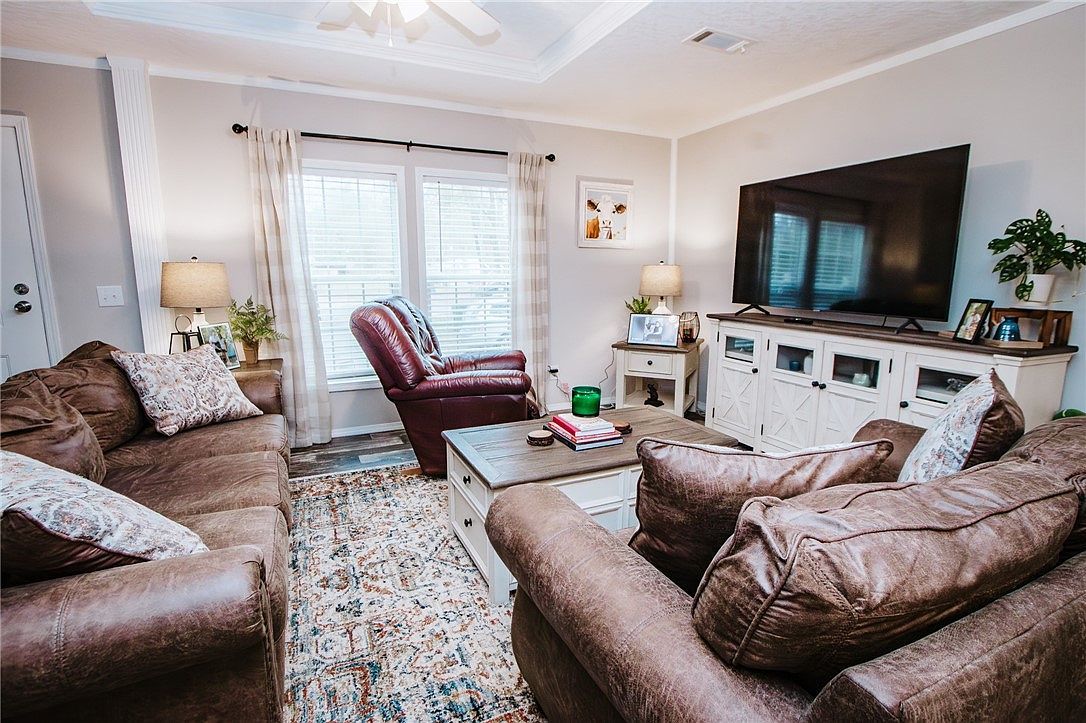 122 Holly Street Cir Brunswick, GA 31525 - Thumbnail 4