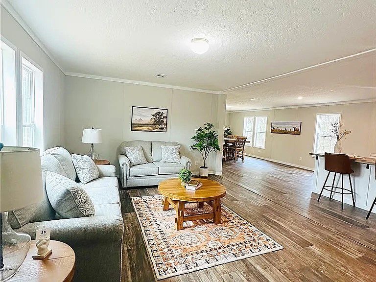 689 Auction Rd Waynesville, GA 31566 - Thumbnail 4