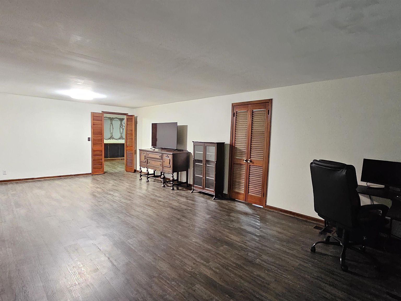 1916 Emerald Ave Birmingham, AL 35214 - Thumbnail 4