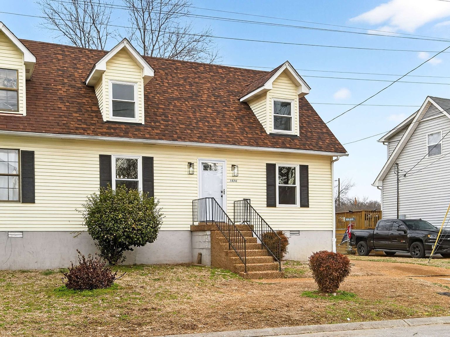 1920 Meadow Cliff Dr Nashville, TN 37210 - Thumbnail 4