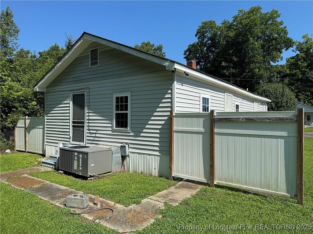 307 Phillips St Whiteville, NC 28472  | Single Family