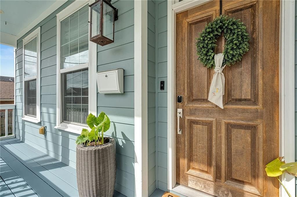 1373 Madrid St New Orleans, LA 70122 - Thumbnail 4