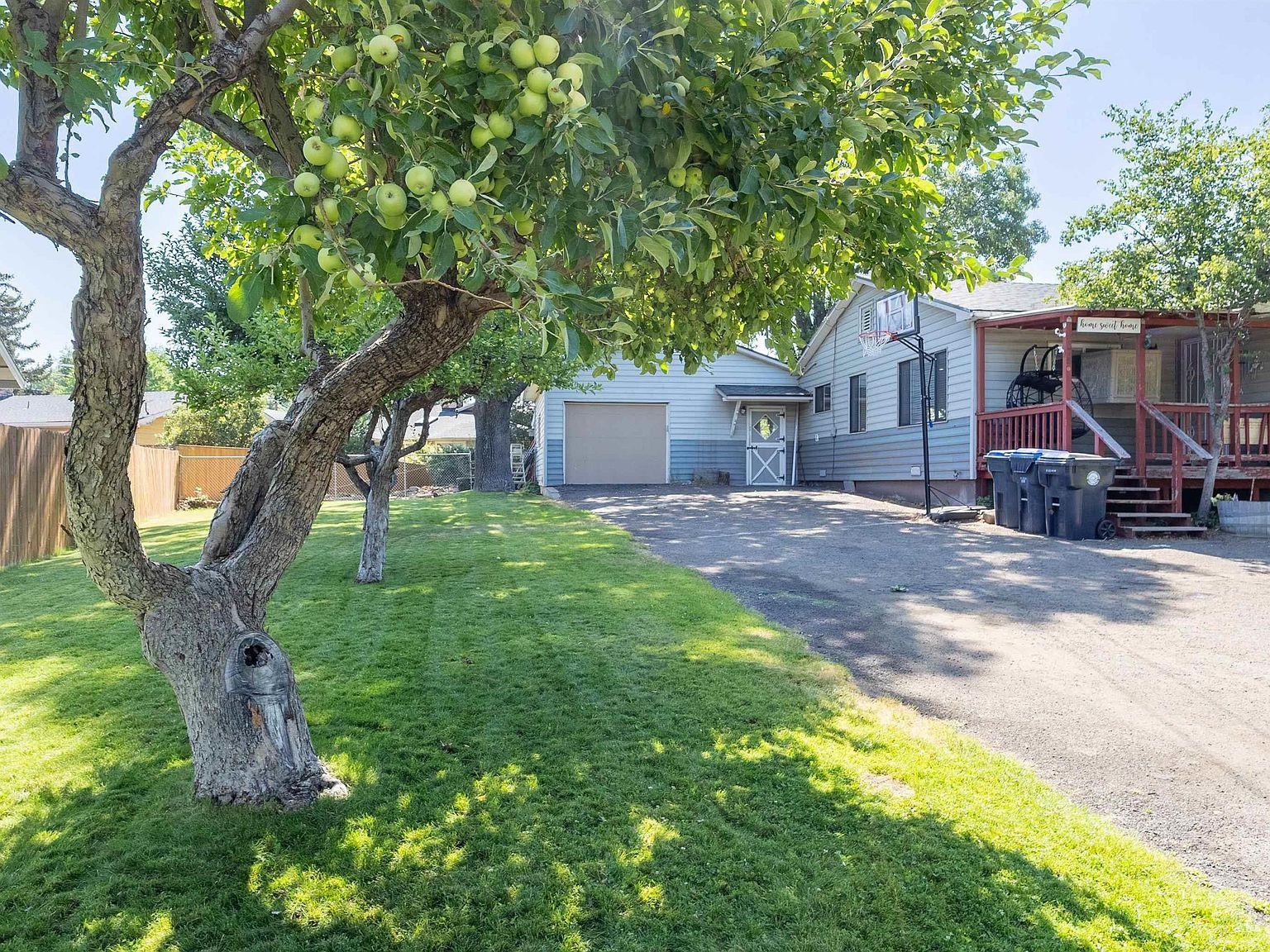 875 Cherry Ter Susanville, CA 96130 - Thumbnail 4