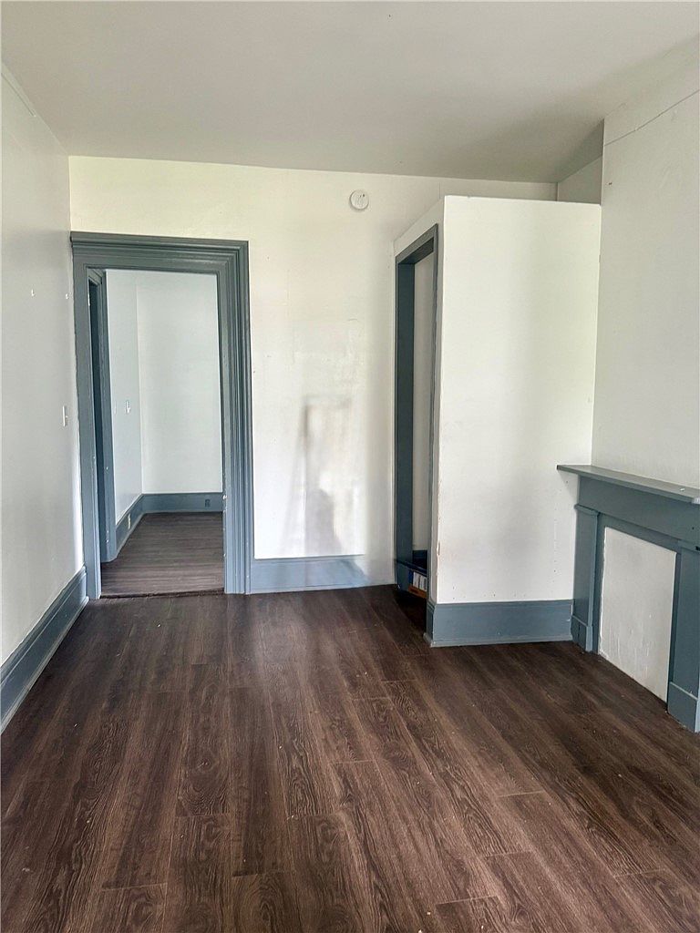 8 W Washington St Bath, NY 14810 - Thumbnail 4