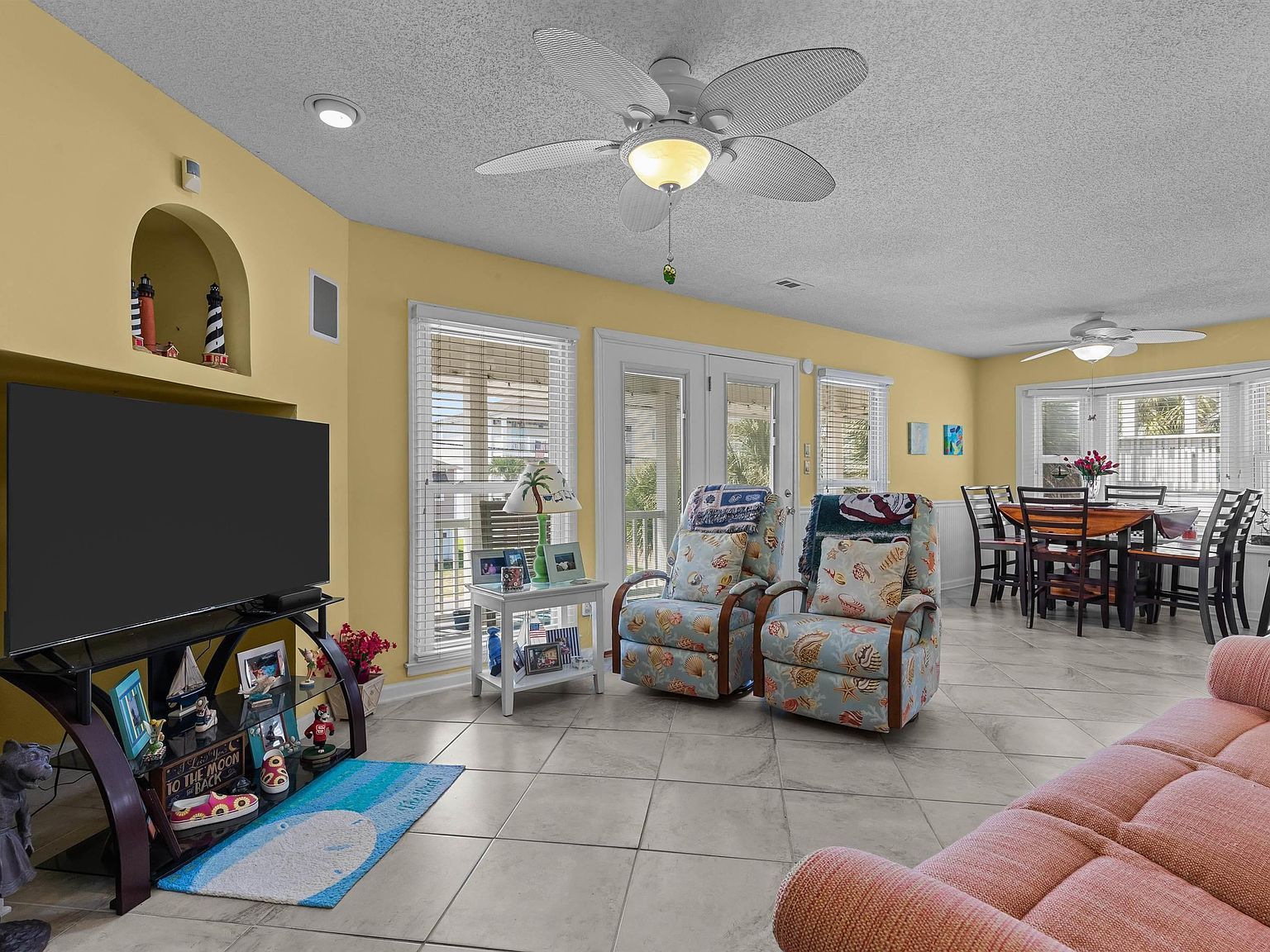 910 S Ocean Blvd North Myrtle Beach, SC 29582 - Thumbnail 4