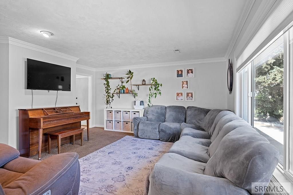 871 Widdison Ln Rexburg, ID 83440 - Thumbnail 4