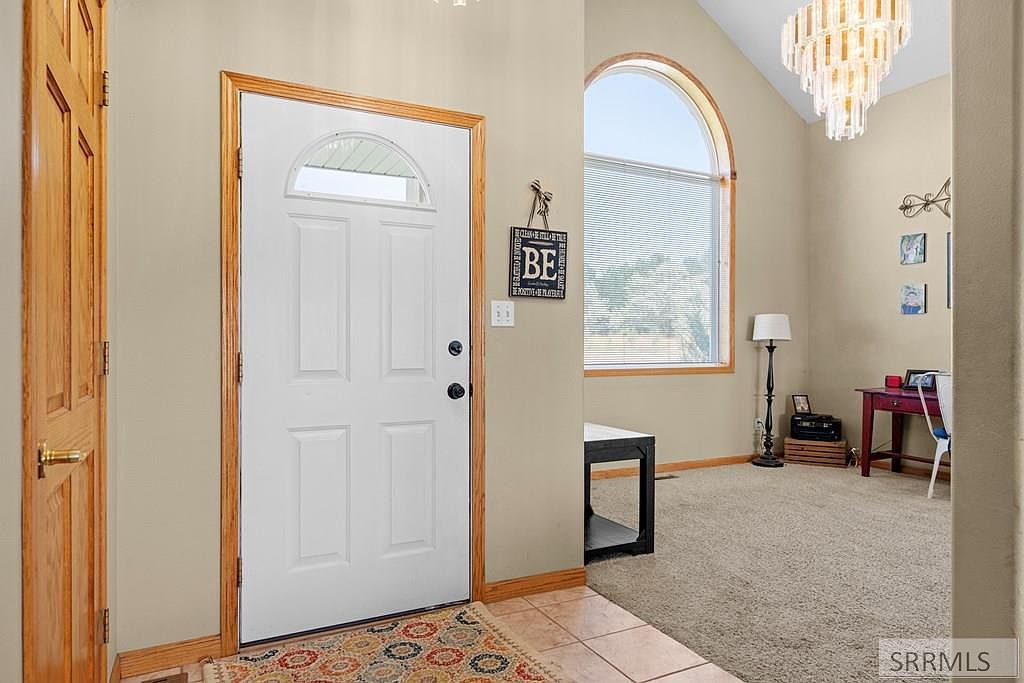 6002 E Sunnyside Rd Idaho Falls, ID 83406 - Thumbnail 4