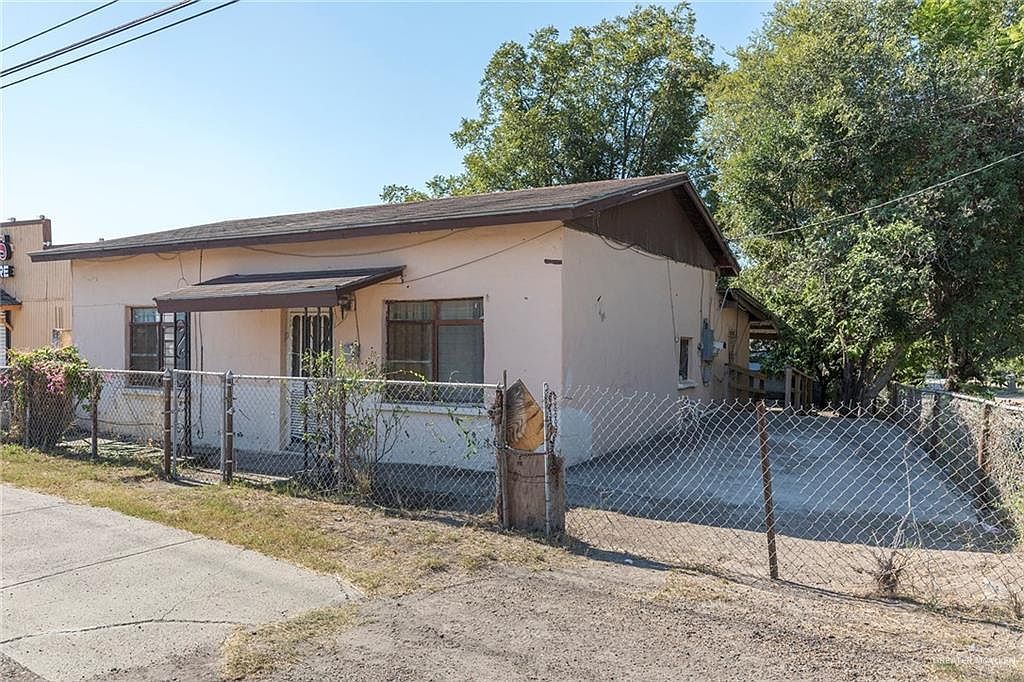 5068 E Us Highway 83 Rio Grande City, TX 78582 - Thumbnail 4