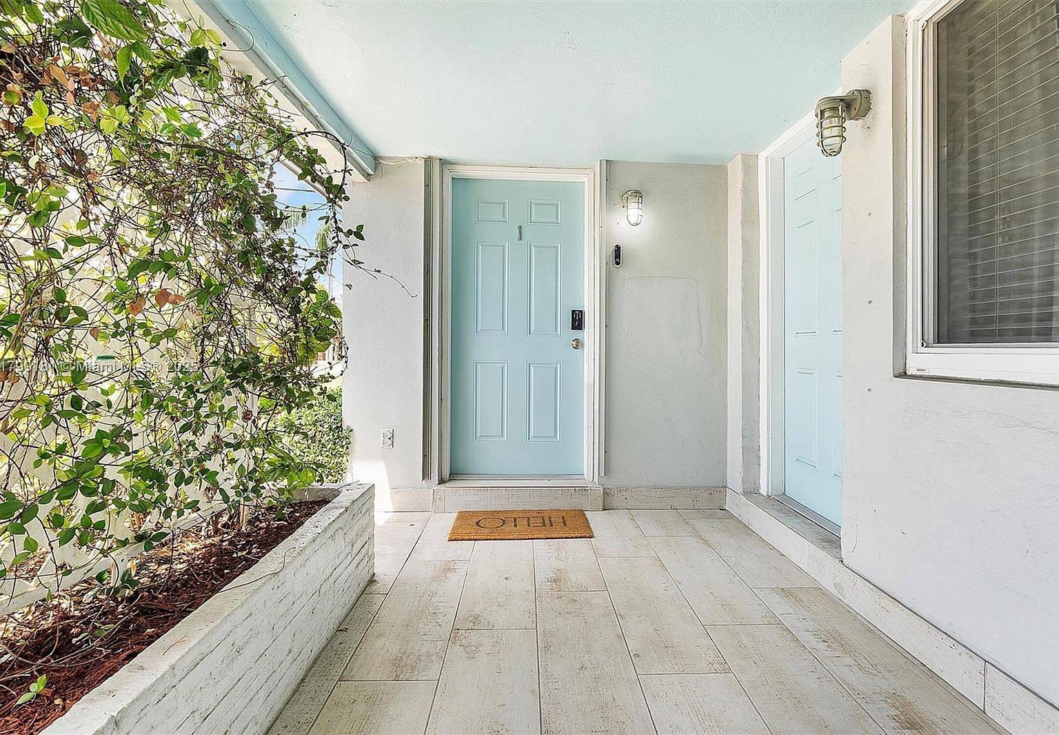 1411 NE 12th St Fort Lauderdale, FL 33304 - Thumbnail 4