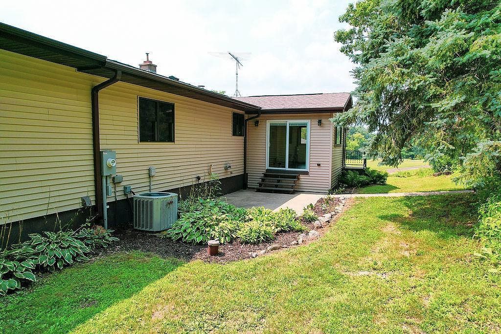 10255 Jason Ave Sparta, WI 54656 - Thumbnail 4