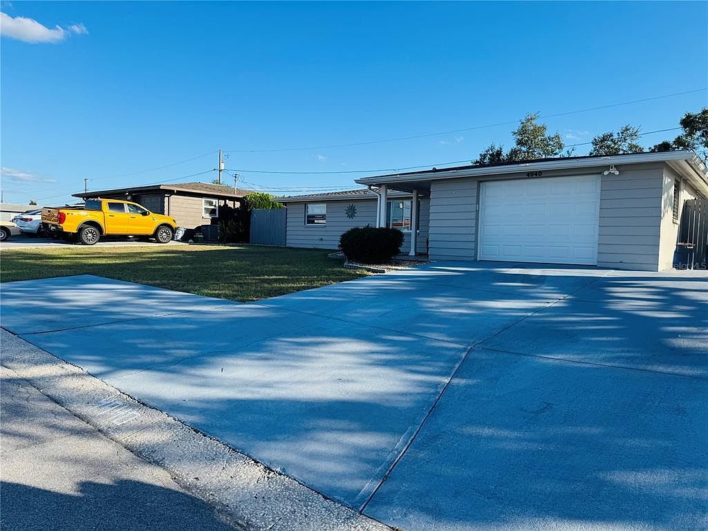 4940 Picture Ave Holiday, FL 34690 - Thumbnail 4