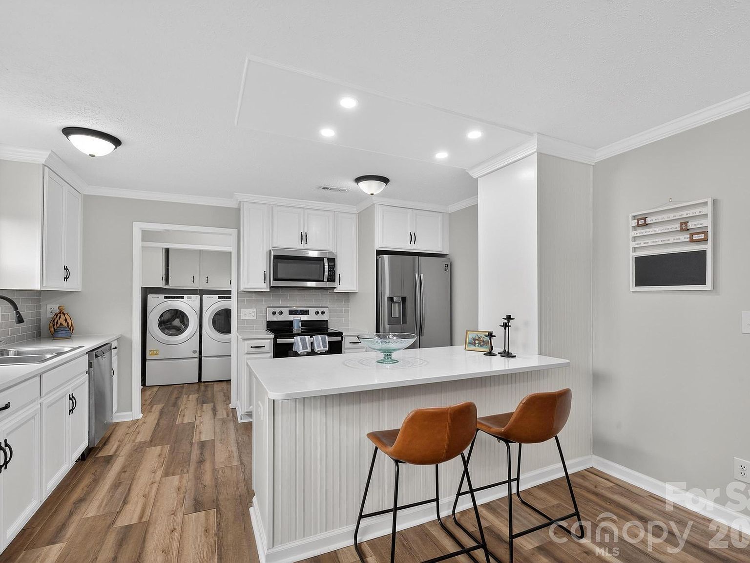 1037 Prestwood Dr SE Lenoir, NC 28645 - Thumbnail 4