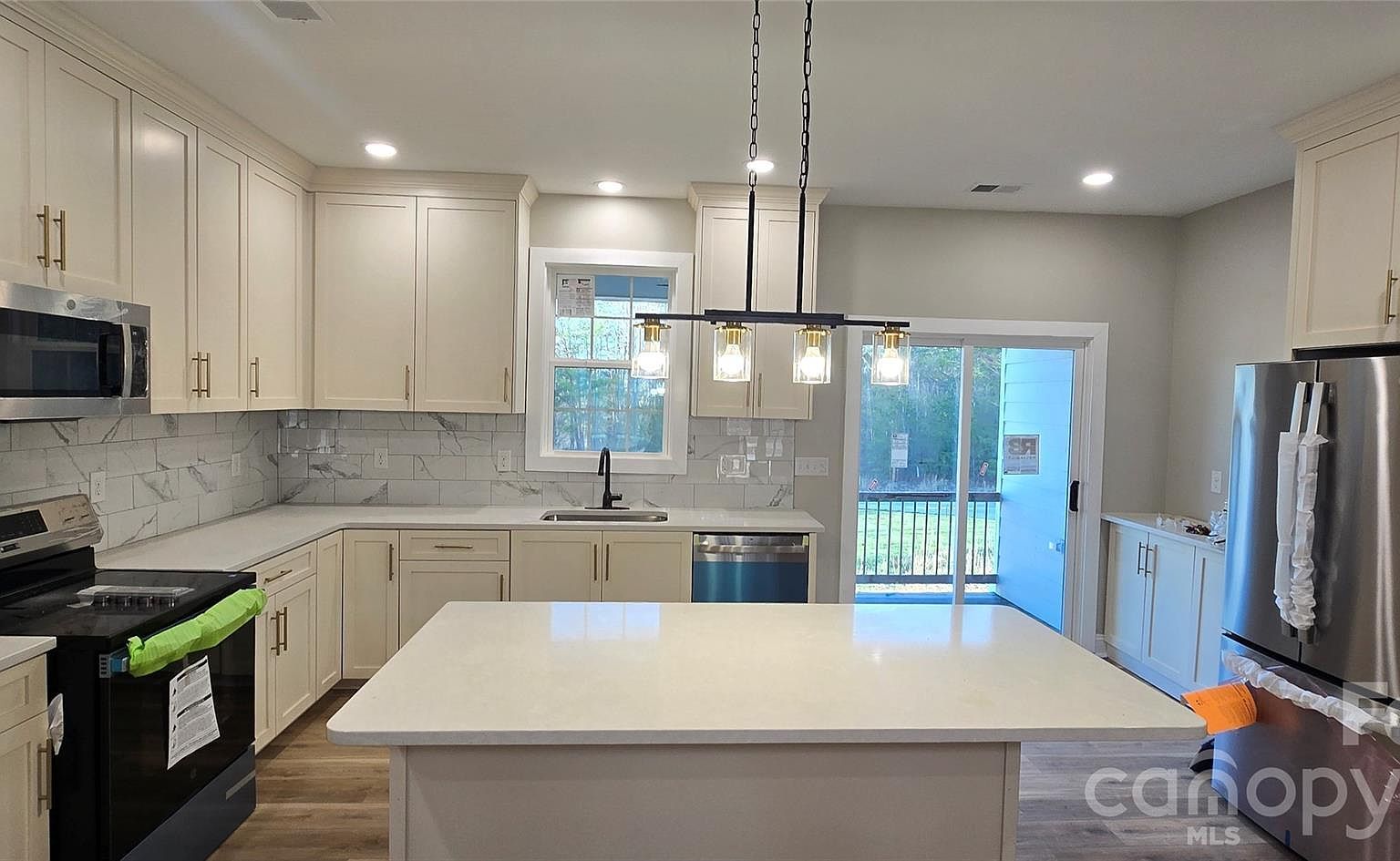 416 Whitmore St SE Lenoir, NC 28645 - Thumbnail 4