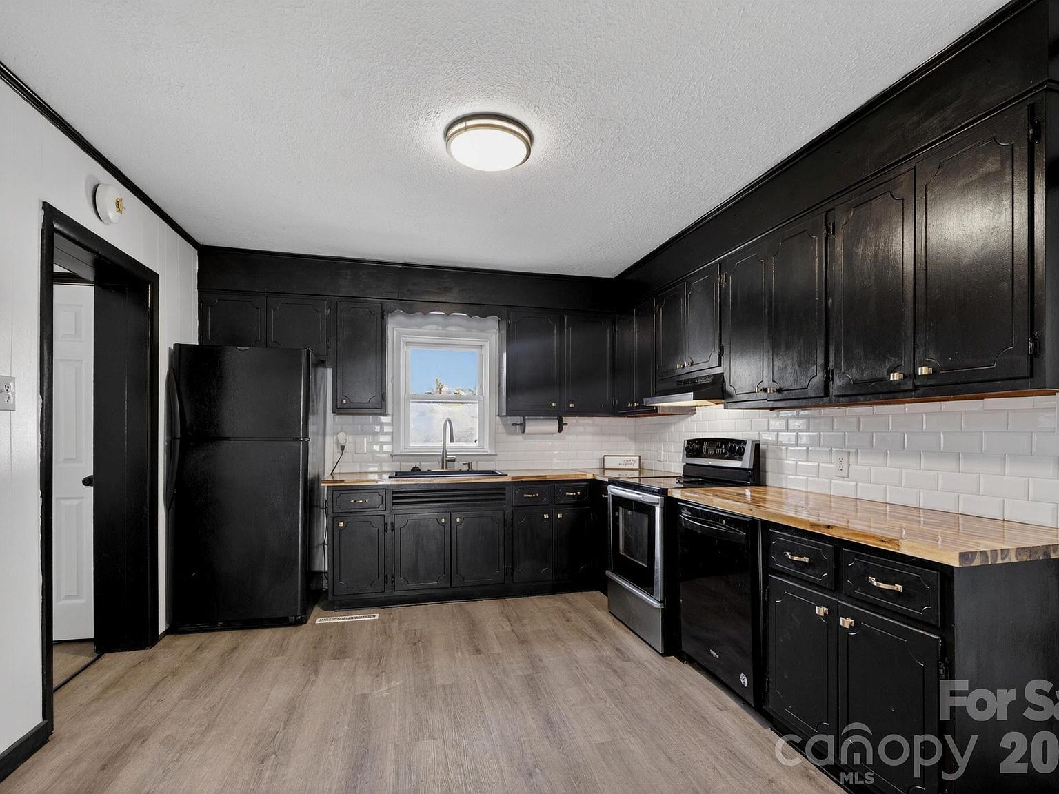 4163 Horseshoe Bend Rd Hudson, NC 28638 - Thumbnail 4