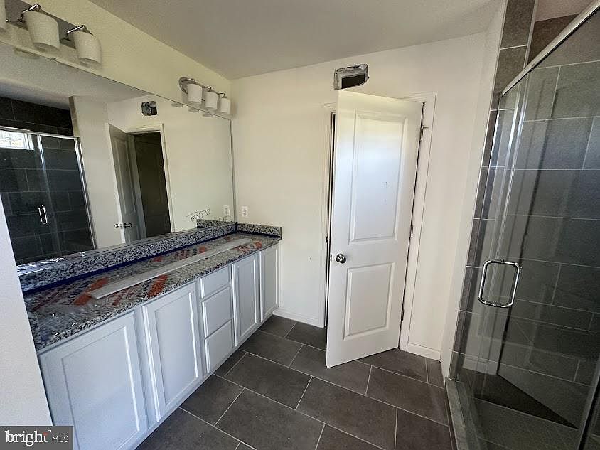 3182 Old Dutch Ln York, PA 17402 - Thumbnail 4