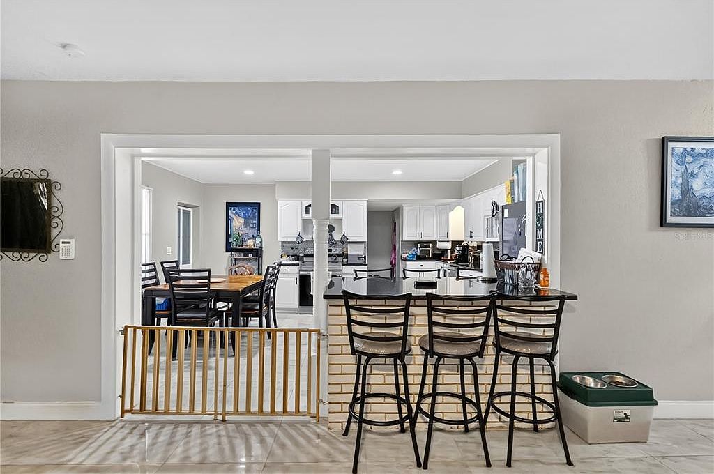 9727 Bear Lake Rd Apopka, FL 32703 - Thumbnail 4