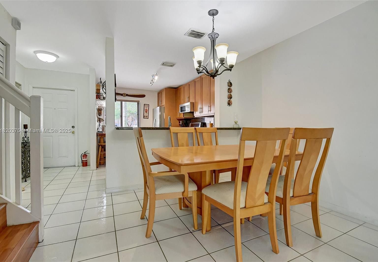 20865 NW 3rd Ln Pembroke Pines, FL 33029 - Thumbnail 4