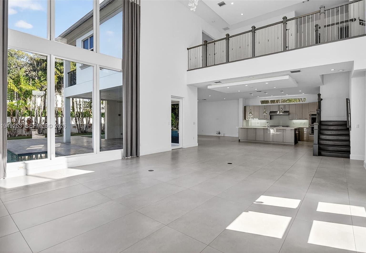 201 NE 6th St Boca Raton, FL 33432 - Thumbnail 4