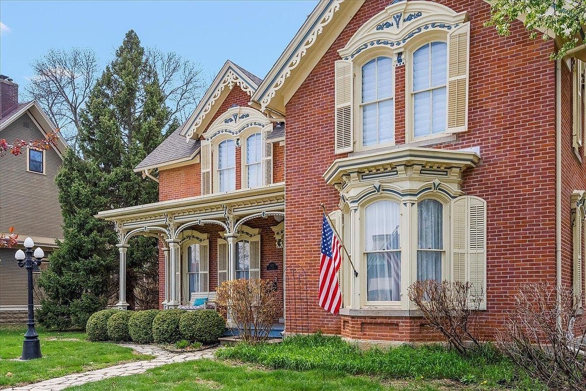 603 Clay St Cedar Falls, IA 50613 - Thumbnail 4