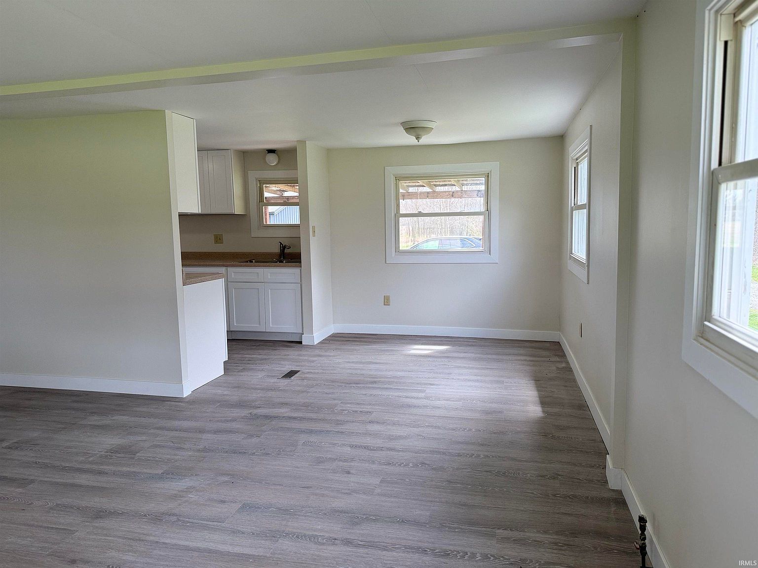 5460 E 900th Rd N Decatur, IN 46733 - Thumbnail 4