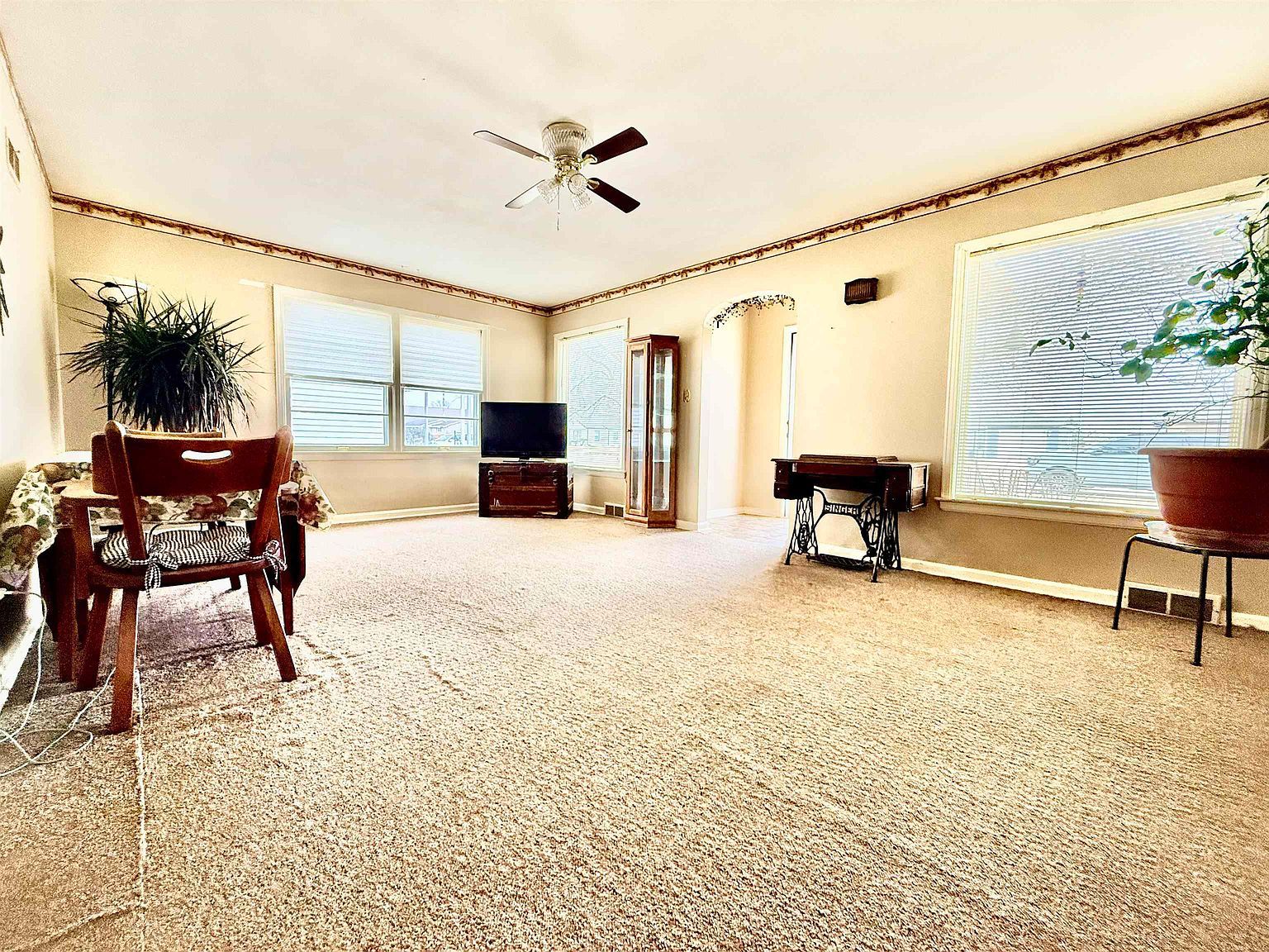 319 Broad St Campbell, NE 68932 - Thumbnail 4