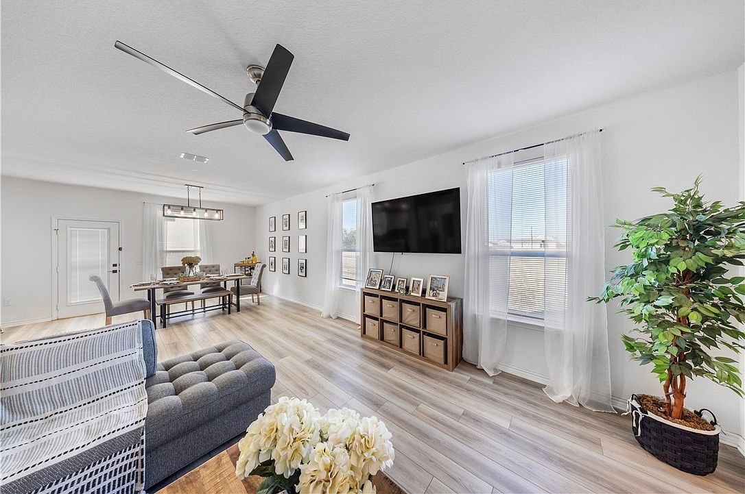 13246 Lorena Ochoa San Antonio, TX 78221 - Thumbnail 4