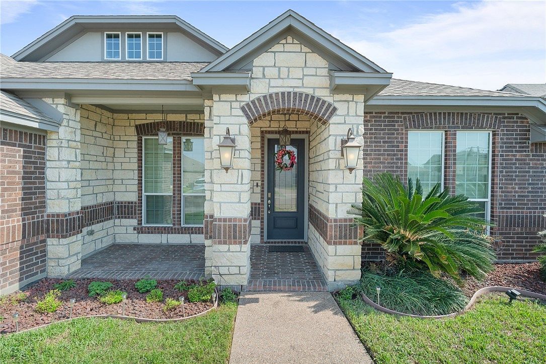 420 Palmer Dr Portland, TX 78374 - Thumbnail 4