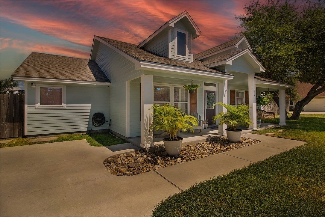 117 Santa Clara Dr Rockport, TX 78382 - Thumbnail 4