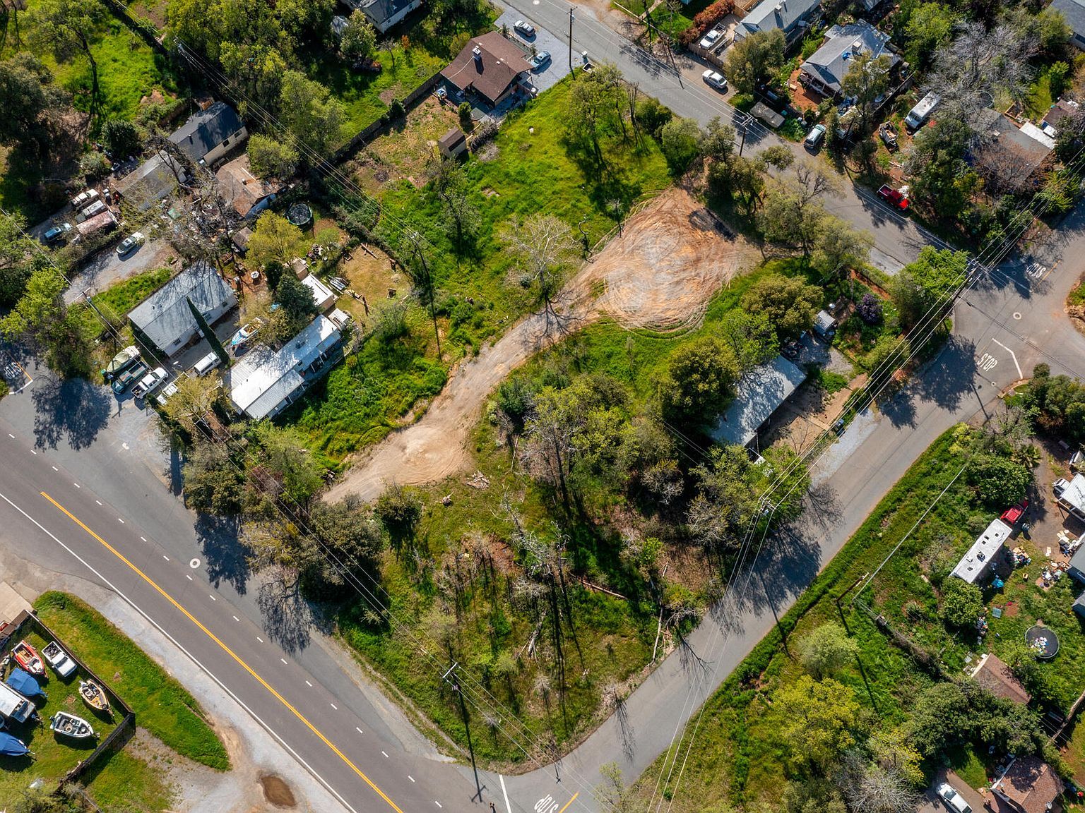 1912 Cascade Blvd Shasta Lake, CA 96019 - Thumbnail 4